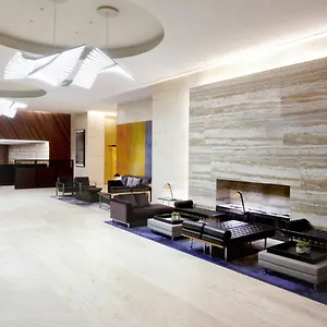 首尔宫殿江南喜来登酒店 ***** 首爾