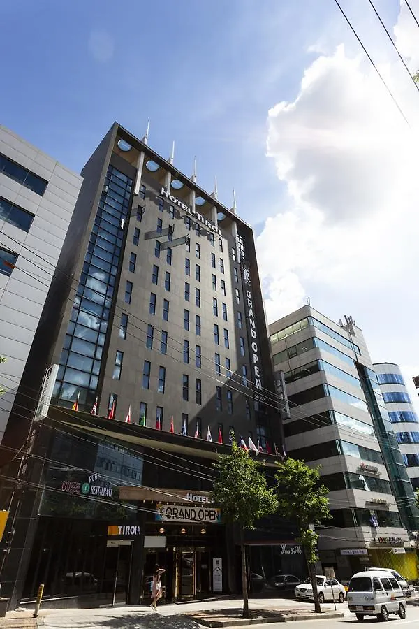 Hotel Tirol Seoel